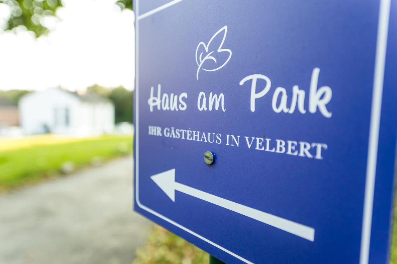 Haus am Park - Ihr Gästehaus in Velbert Exterior foto
